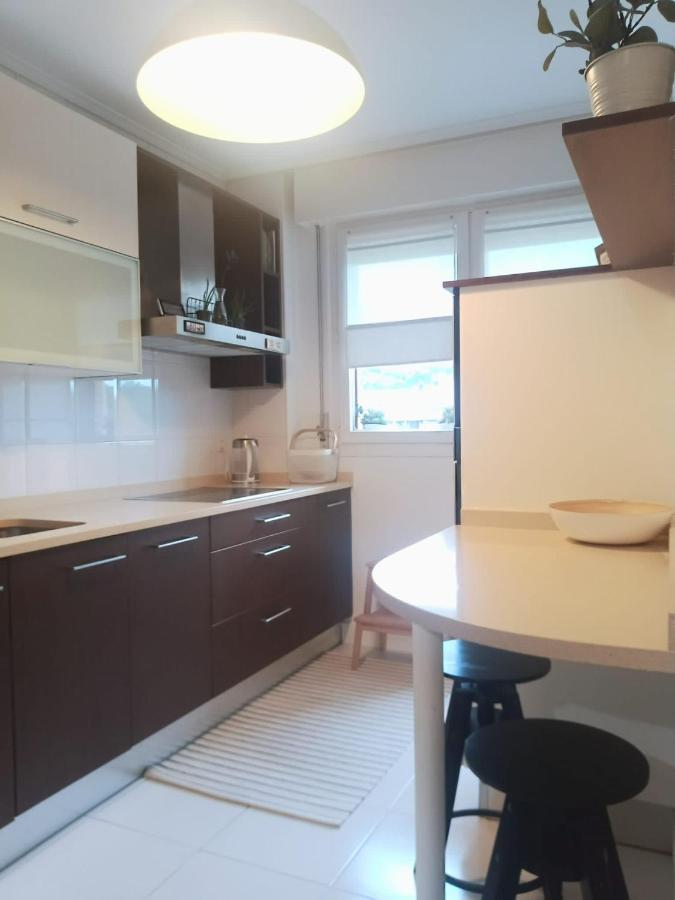 Apartamento Con Suite, Zona De Trabajo Y Yoga Wifi Y Garaje Castro Urdiales Dış mekan fotoğraf