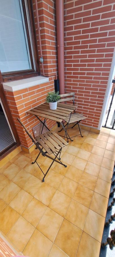 Apartamento Con Suite, Zona De Trabajo Y Yoga Wifi Y Garaje Castro Urdiales Dış mekan fotoğraf