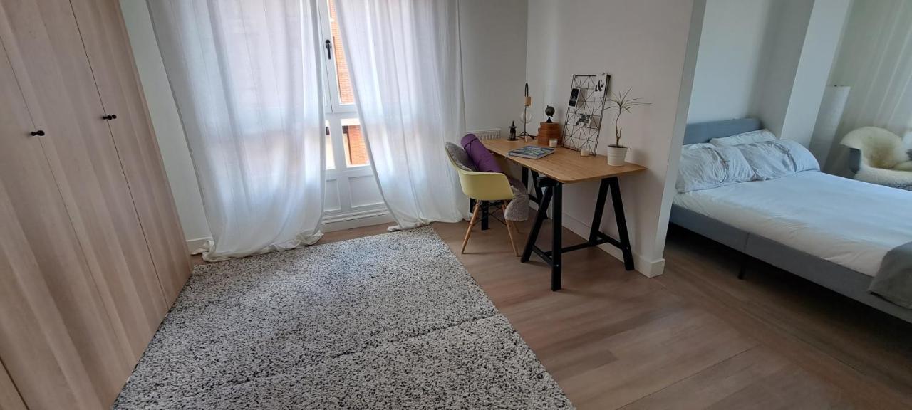 Apartamento Con Suite, Zona De Trabajo Y Yoga Wifi Y Garaje Castro Urdiales Dış mekan fotoğraf