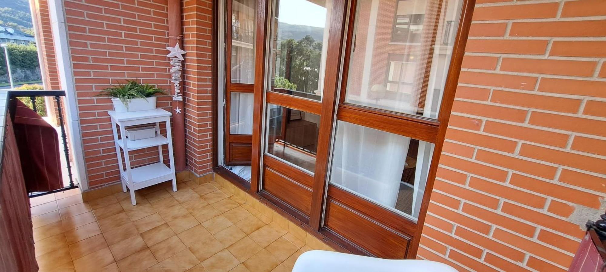 Apartamento Con Suite, Zona De Trabajo Y Yoga Wifi Y Garaje Castro Urdiales Dış mekan fotoğraf